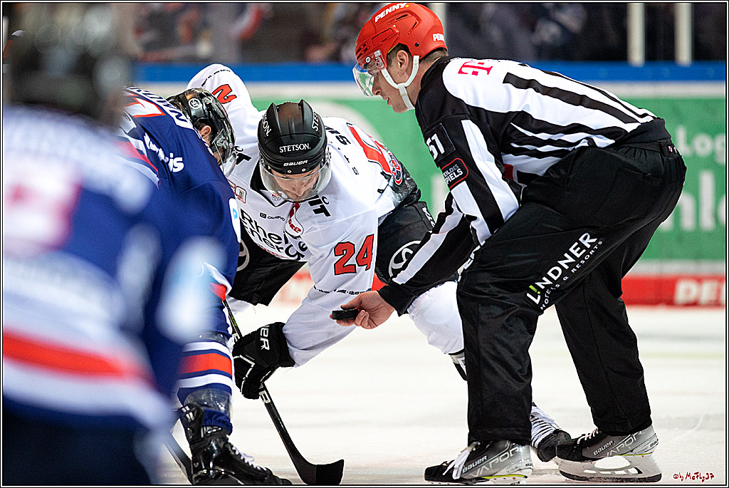 PENNY DEL;  Iserlohn Roosters - Kölner Haie; Iserlohn, 06.10.2022
